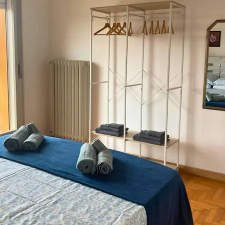 Vista Duomo Center ラヴェンナ