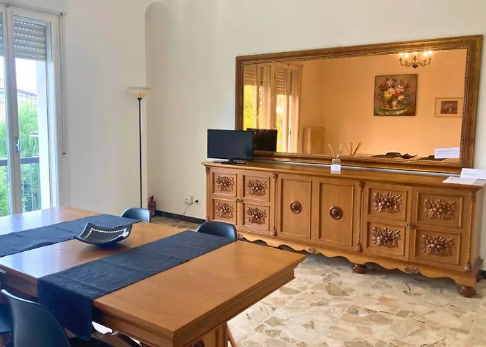 Vista Duomo Center Lägenhet *